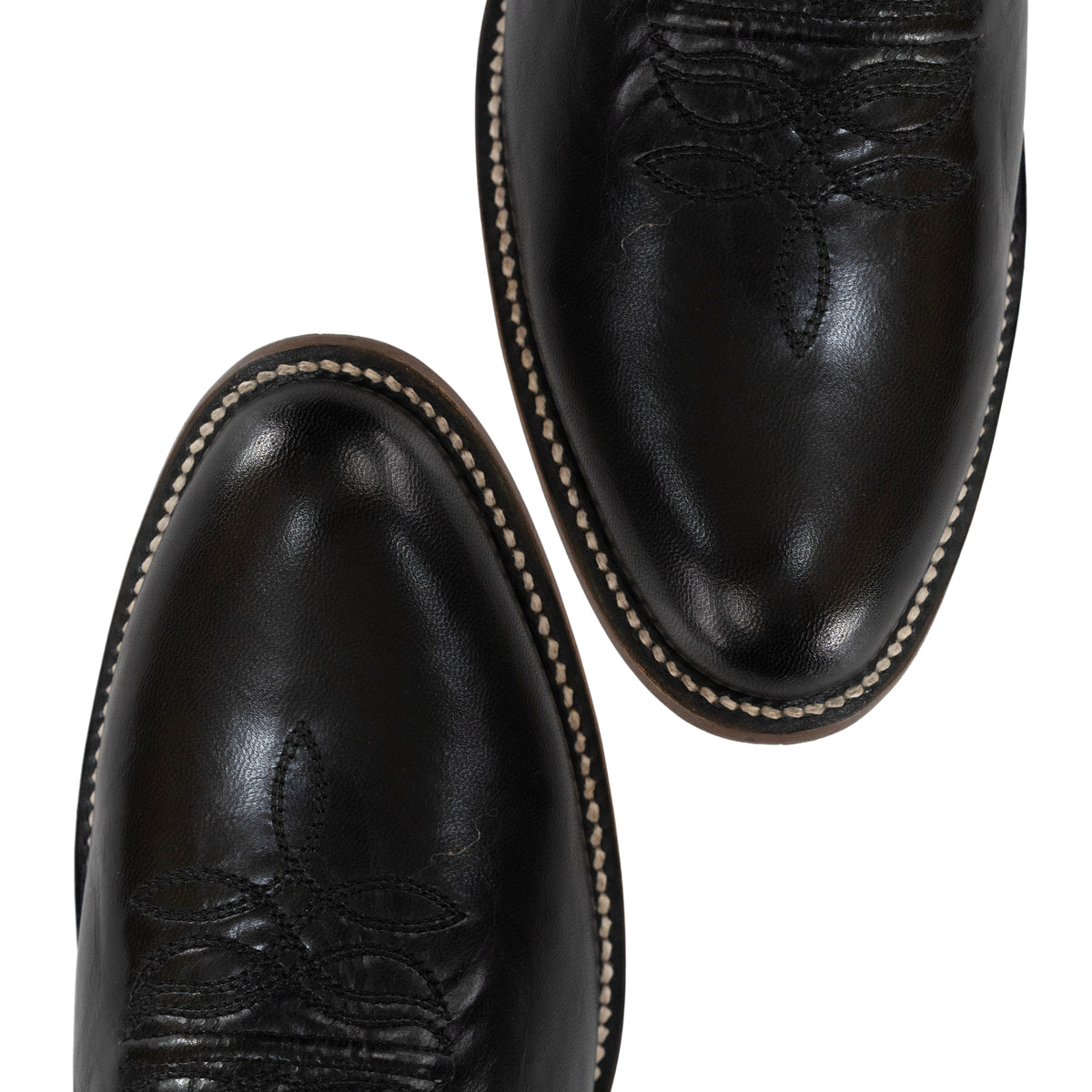 VOLCANO NEGRO EST. CHEN FOMY  H-SPUR